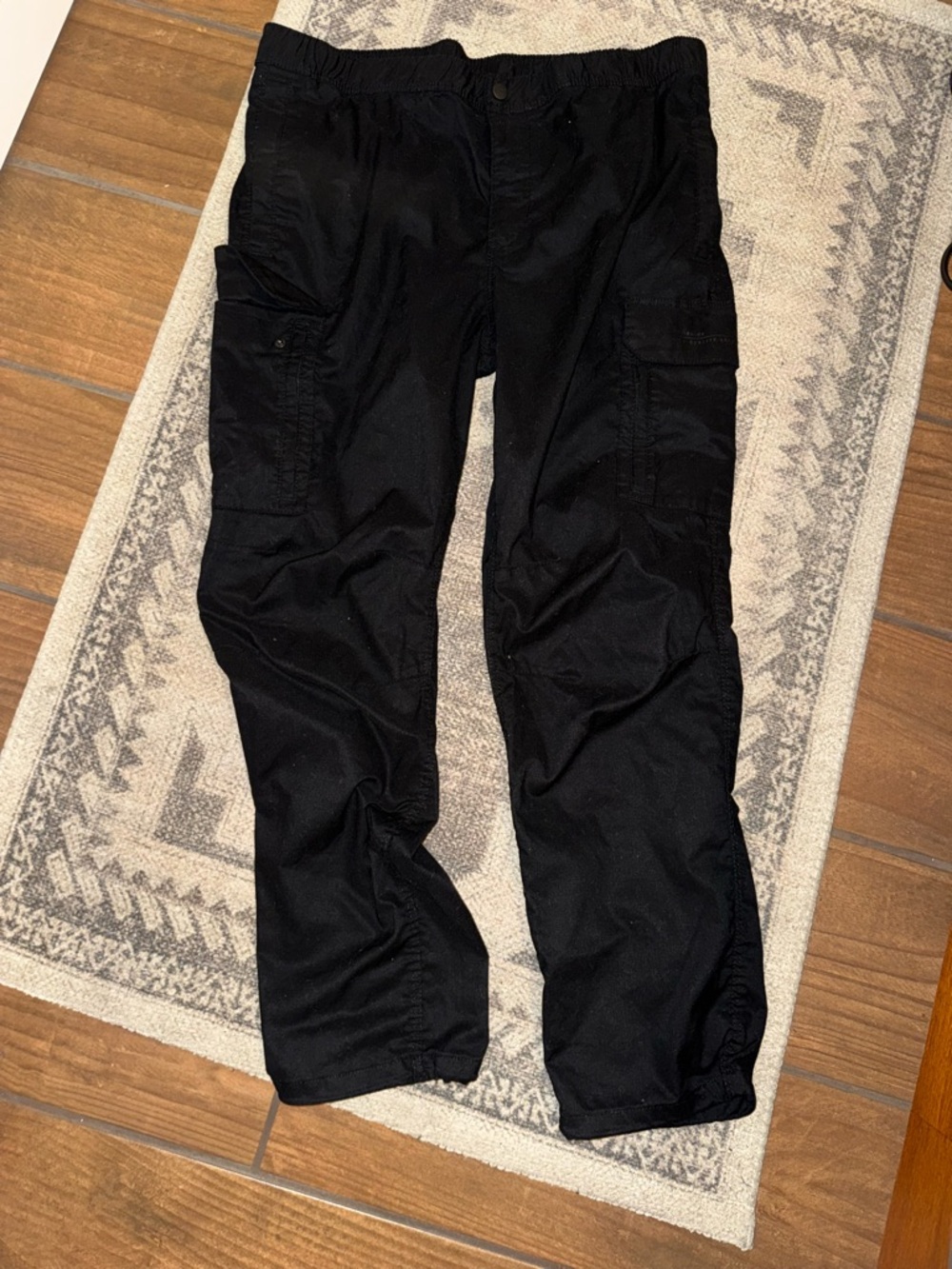 H&M Black Men's Cargo Pants with Utility Pockets